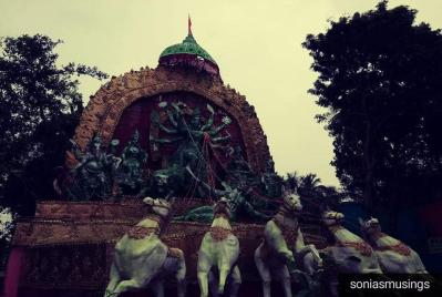 The tallest deity in Murshidabad - Pujo 2017