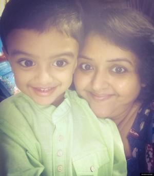 Who is behaving like a child now clicking selfies?